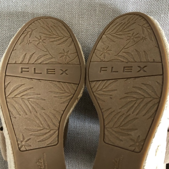 LifeStride Womens Thrive Strappy Espadrille Wedge Sandal, Taupe, 8 US - Picture 14 of 14